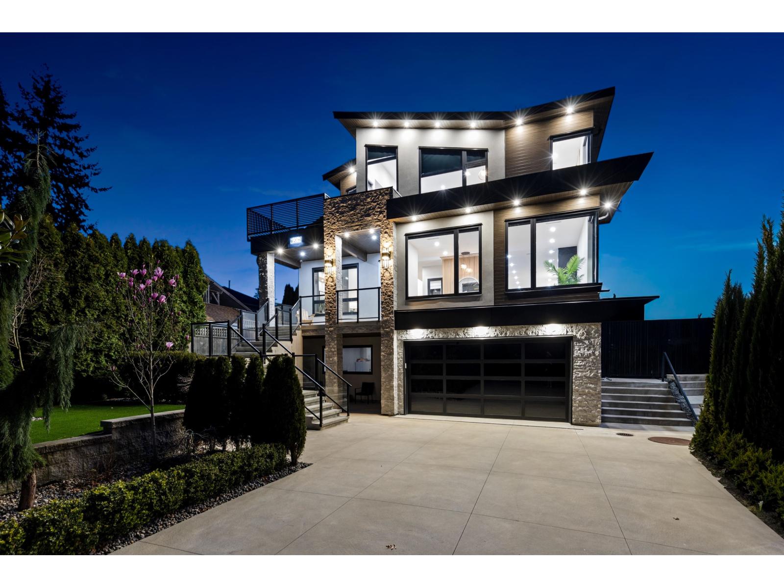 19023 61A AVENUE, surrey, British Columbia