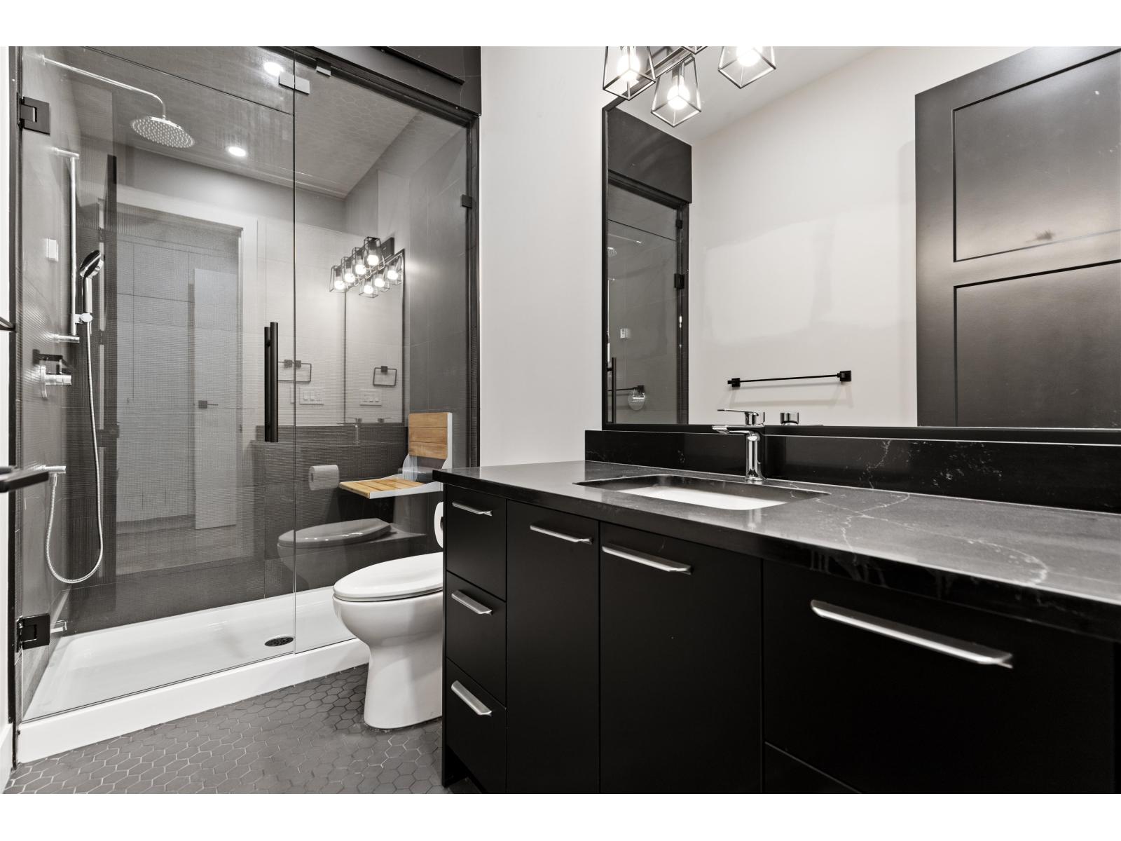 19023 61a Avenue, Surrey, British Columbia  V3S 8C8 - Photo 37 - R3112342