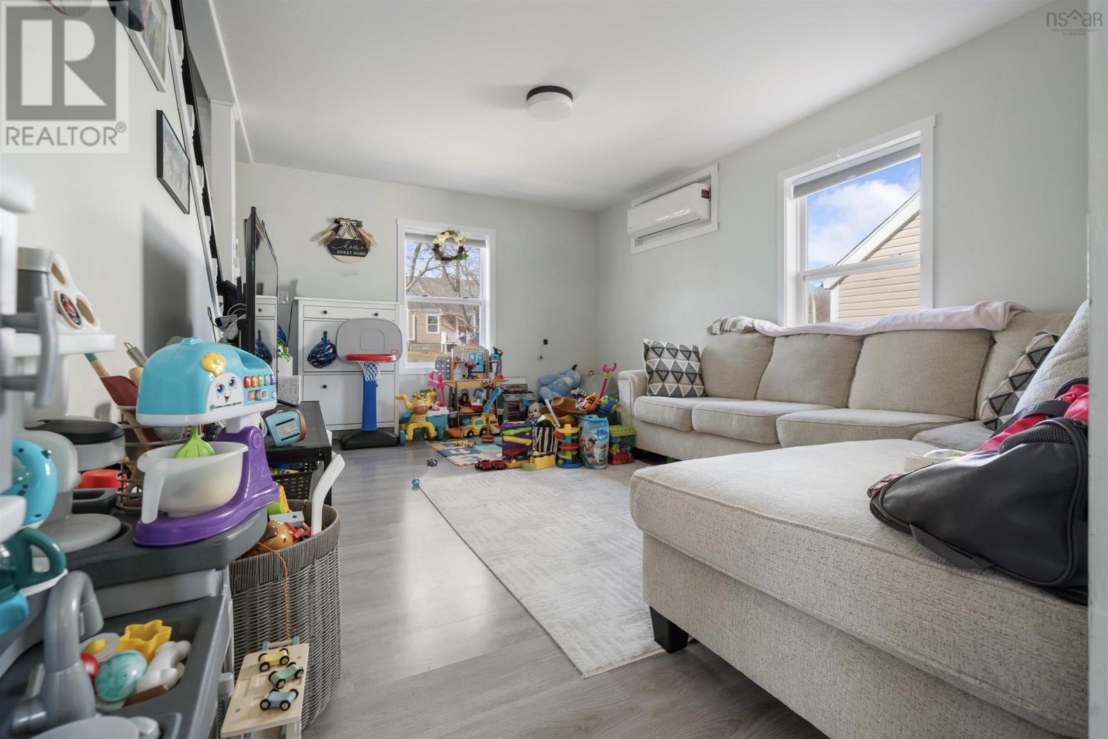 99 Poplar Street, Pictou, Nova Scotia  B0K 1H0 - Photo 10 - 202607658