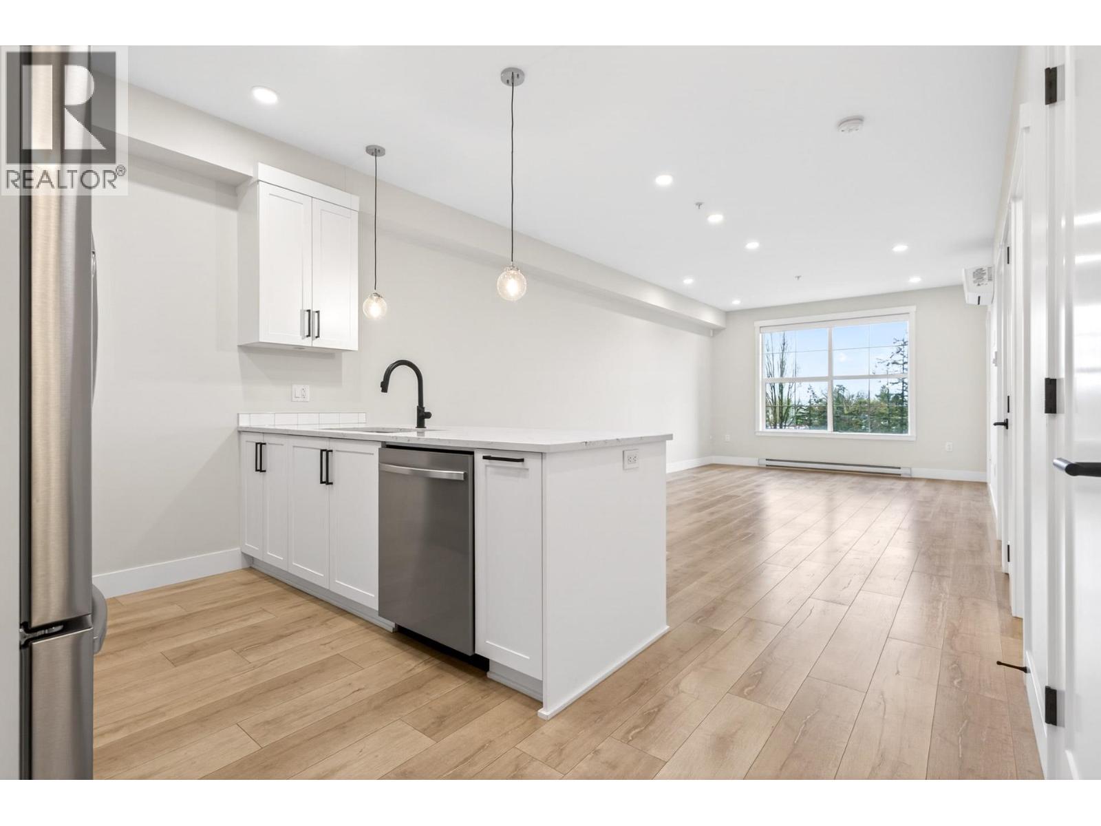 405 22638 119 Avenue, Maple Ridge, British Columbia  V2X 4L1 - Photo 5 - R3112303