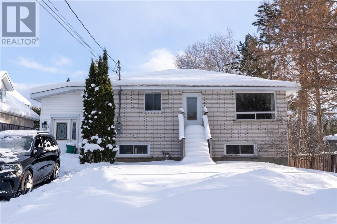 2434 Blyth Road, Sudbury, Ontario  P3E 5A6 - Photo 1 - 2127143