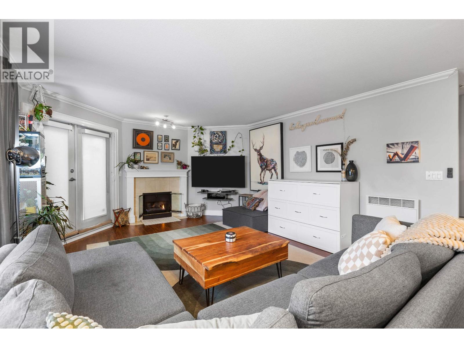 304 25 Richmond Street, New Westminster, British Columbia  V3L 5P9 - Photo 12 - R3112135