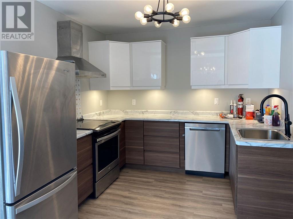 325 Kathleen Street, Sudbury, Ontario  P3C 2M3 - Photo 3 - 2127119