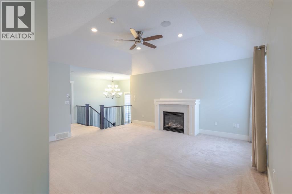 148 Baysprings Court SW, Airdrie, Alberta  T4B 3X7 - Photo 12 - A2299469