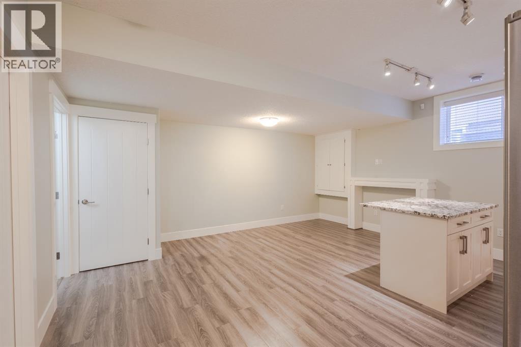 148 Baysprings Court SW, Airdrie, Alberta  T4B 3X7 - Photo 24 - A2299469