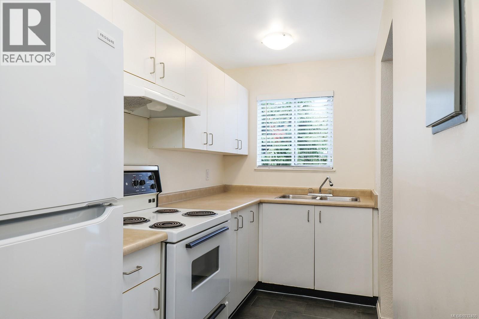 303 200 Back Rd, Courtenay, British Columbia  V9N 3W6 - Photo 12 - 1032400