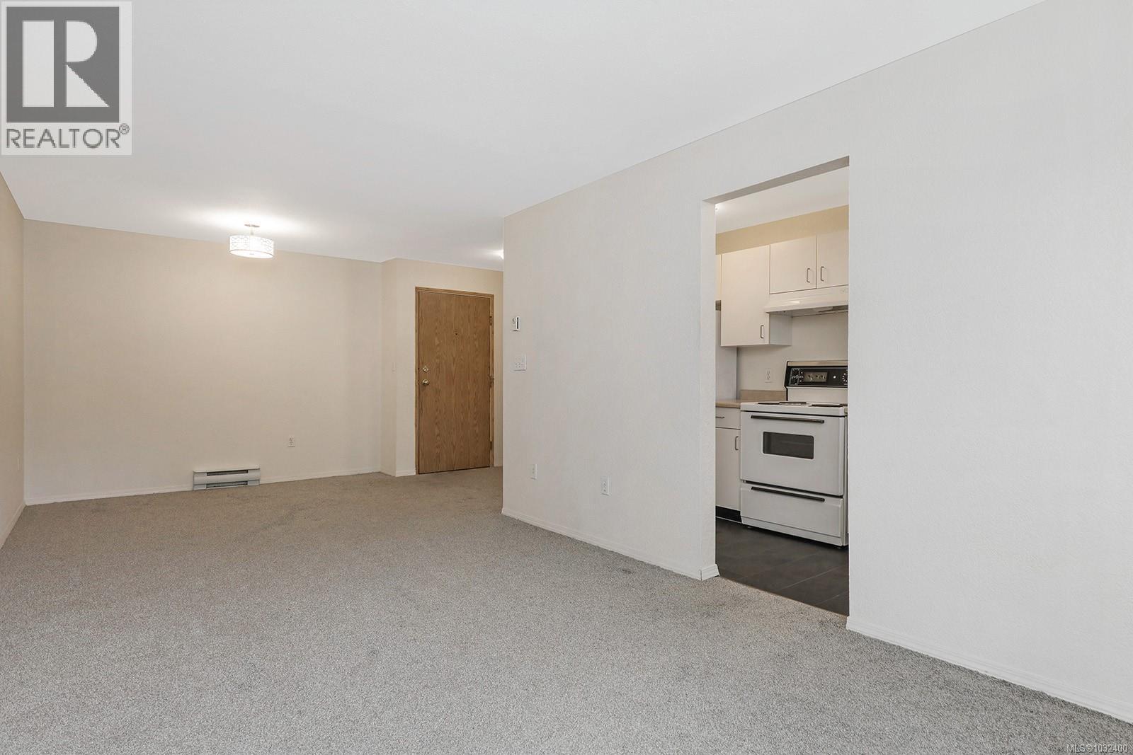 303 200 Back Rd, Courtenay, British Columbia  V9N 3W6 - Photo 9 - 1032400