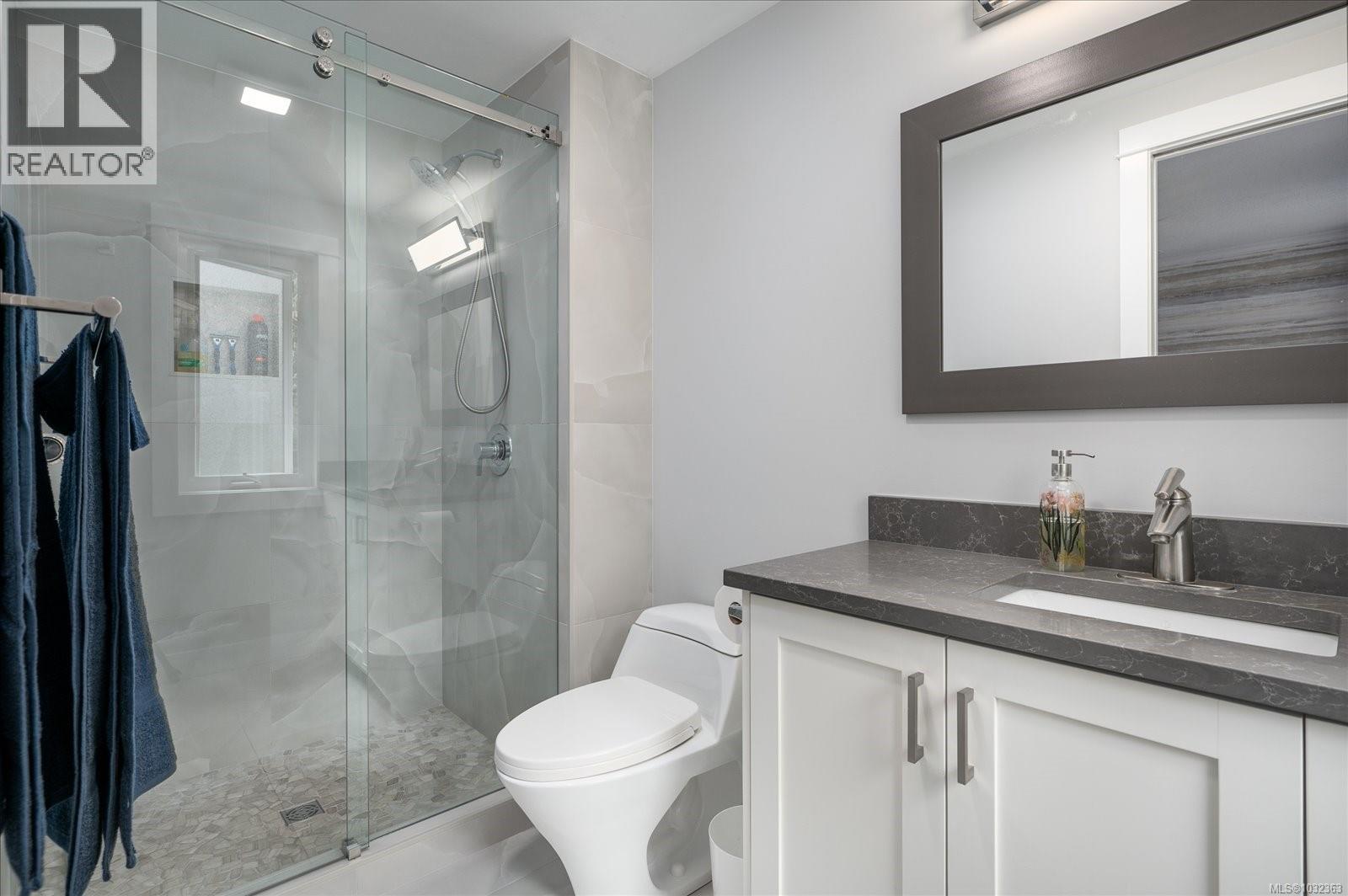 1156 Clubhouse Dr, Qualicum Beach, British Columbia  V9K 1C4 - Photo 14 - 1032363