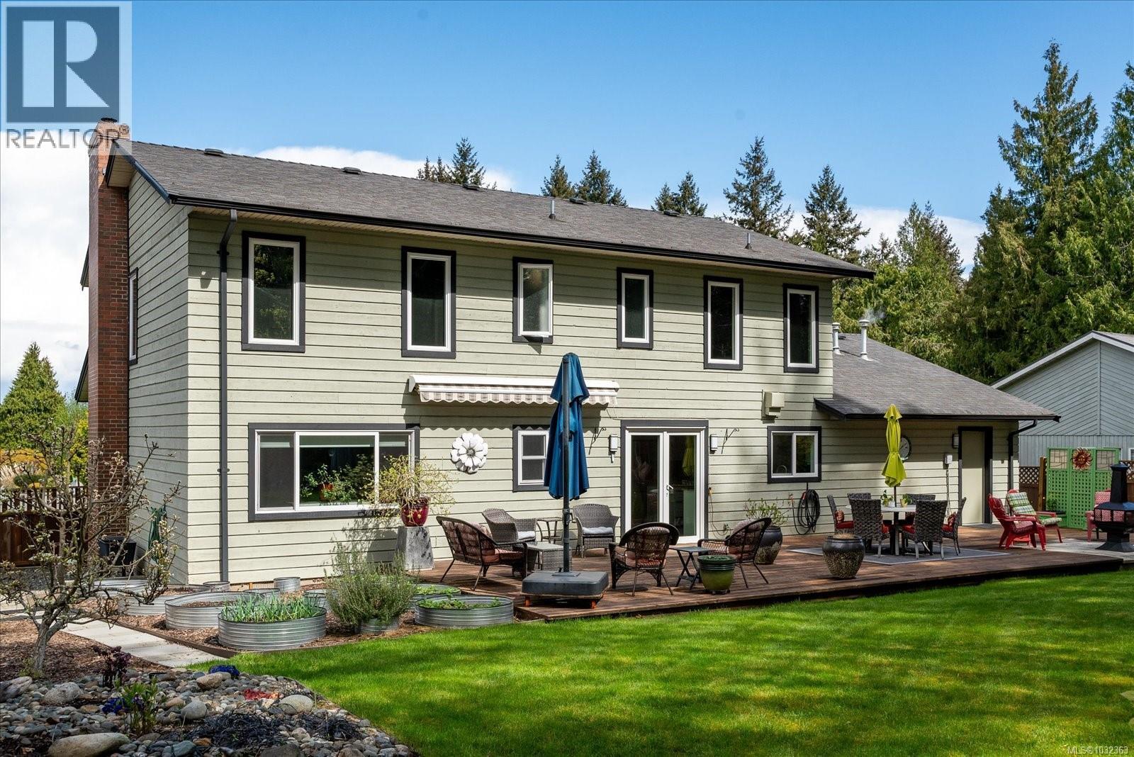 1156 Clubhouse Dr, Qualicum Beach, British Columbia  V9K 1C4 - Photo 46 - 1032363