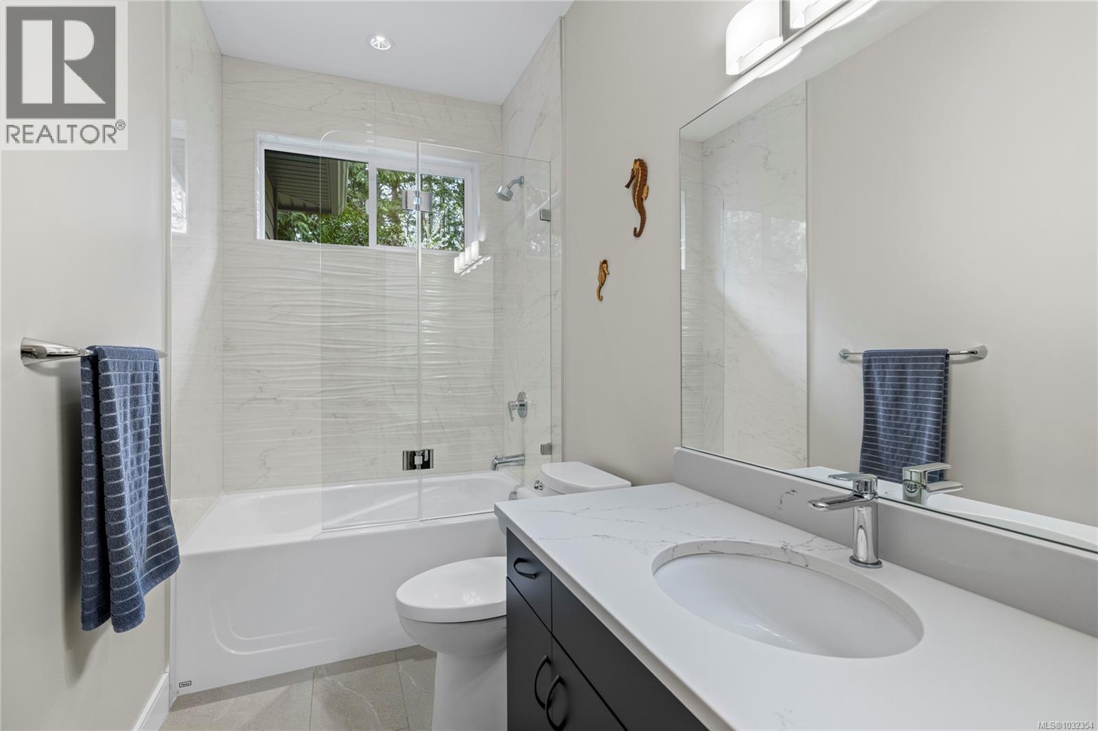 7165 Royal Dr, Lantzville, British Columbia  V0R 2H0 - Photo 29 - 1032354