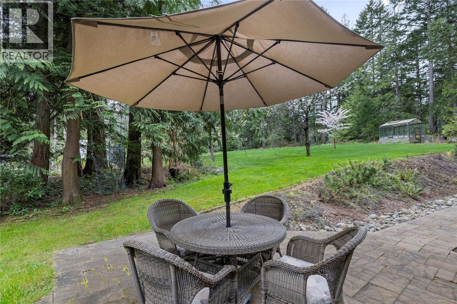 7165 Royal Dr, Lantzville, British Columbia  V0R 2H0 - Photo 35 - 1032354