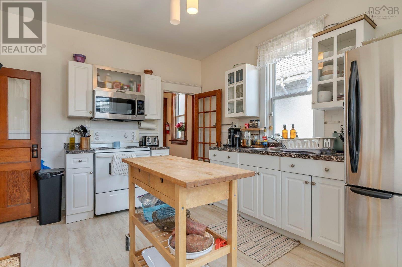 6030/6032 Cherry Street, Halifax, Nova Scotia  B3H 2K3 - Photo 24 - 202607661