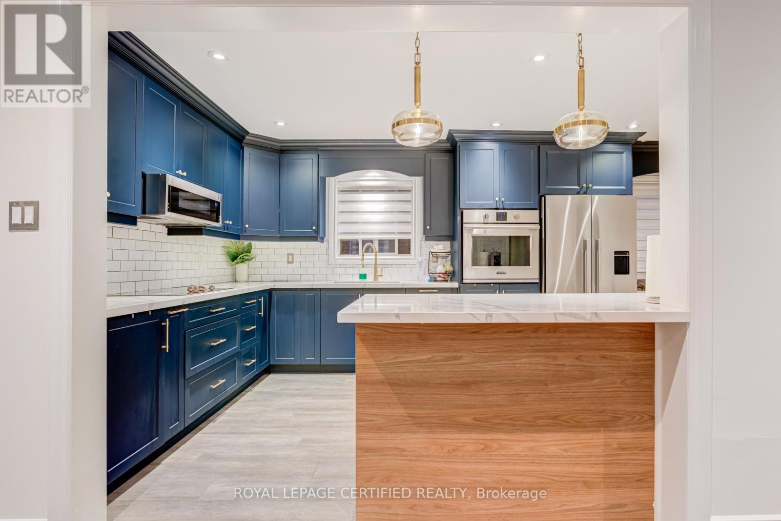 2 Studebaker Trail, Brampton, Ontario  L7A 3A9 - Photo 5 - W13008326