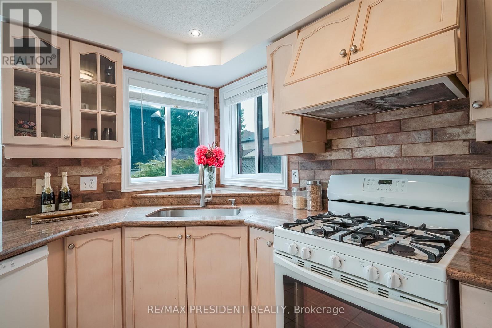 13 Tarquini Crescent, Caledon, Ontario  L7E 2V8 - Photo 29 - W13008358