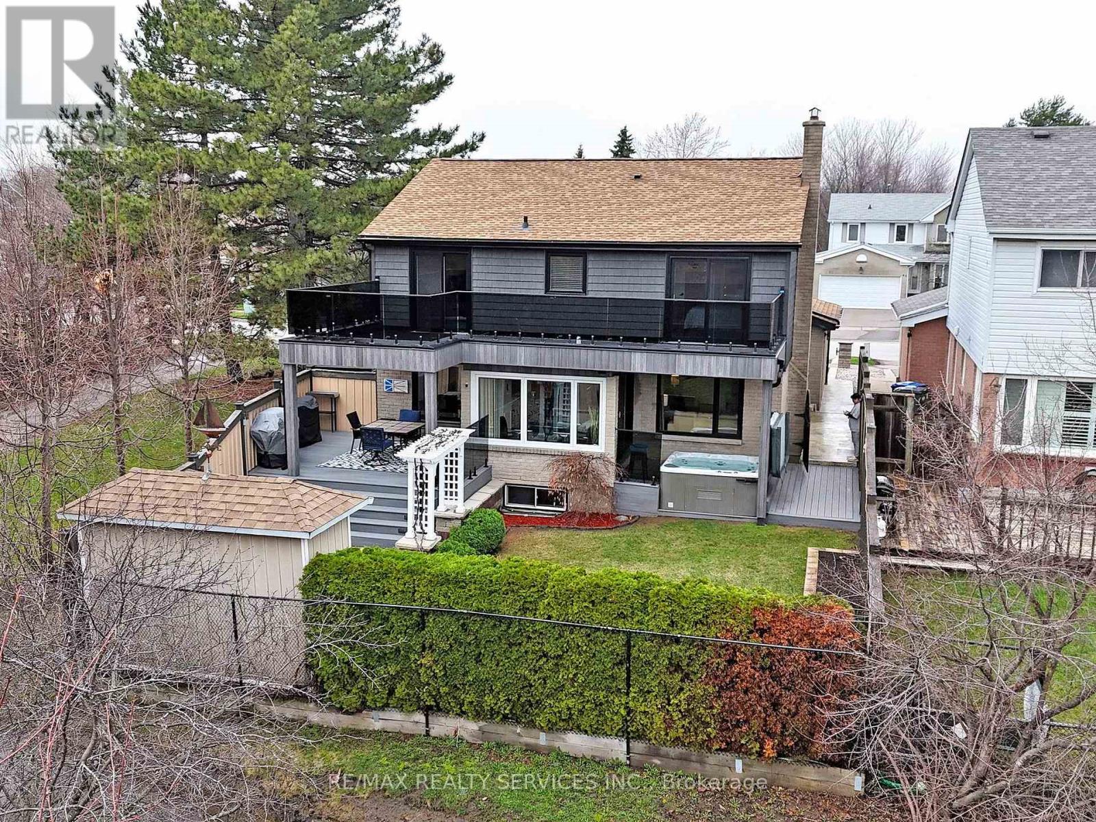 55 Northampton Street, Brampton, Ontario  L6S 3Z6 - Photo 36 - W13008372