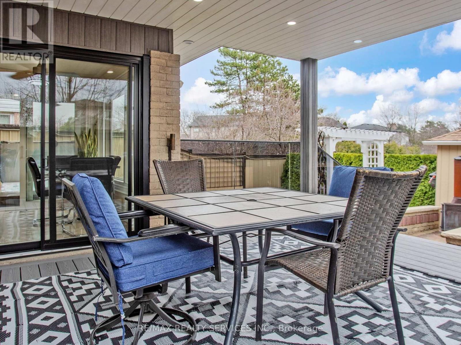 55 Northampton Street, Brampton, Ontario  L6S 3Z6 - Photo 40 - W13008372