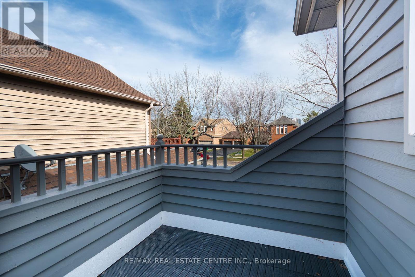 2529 Willowburne Drive, Mississauga, Ontario  L5M 5E9 - Photo 23 - W13008410