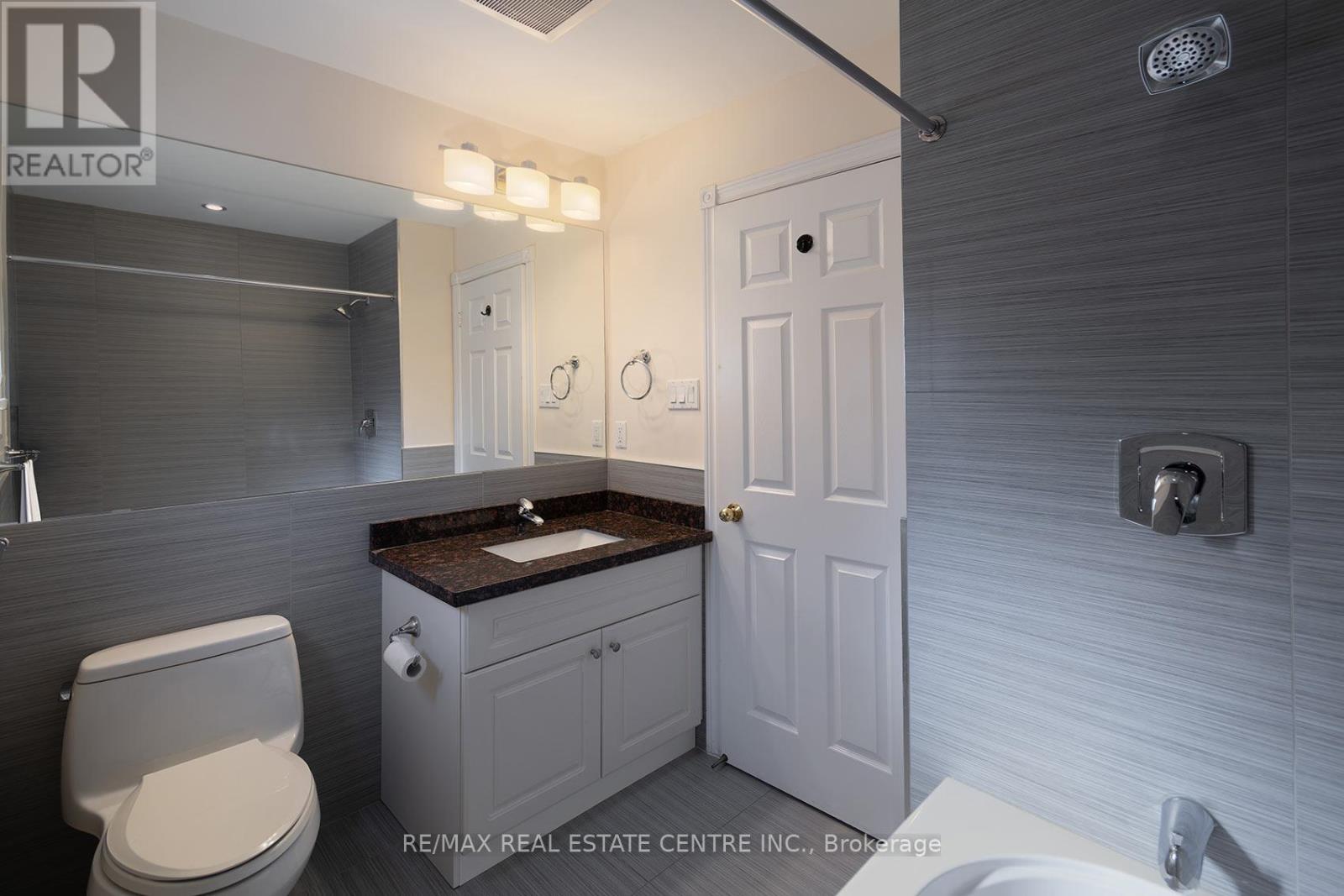 2529 Willowburne Drive, Mississauga, Ontario  L5M 5E9 - Photo 31 - W13008410