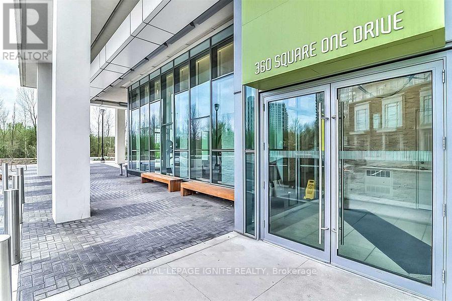 503 - 360 Square One Drive, Mississauga, Ontario  L5B 0G7 - Photo 3 - W13008452