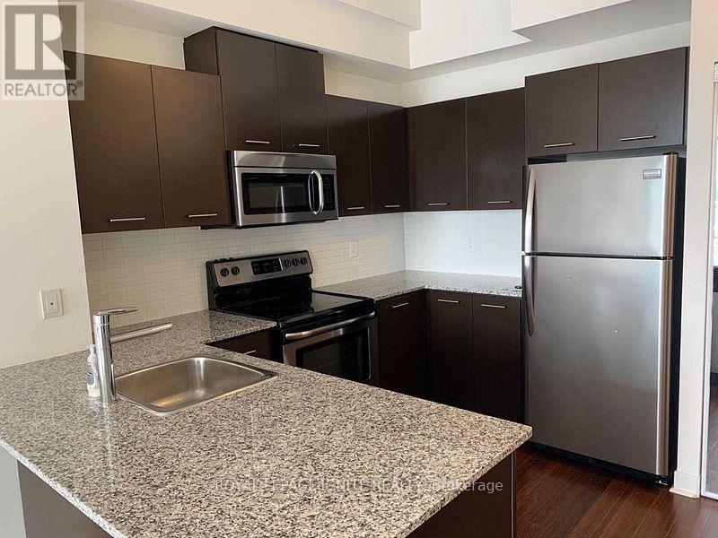 503 - 360 Square One Drive, Mississauga, Ontario  L5B 0G7 - Photo 5 - W13008452