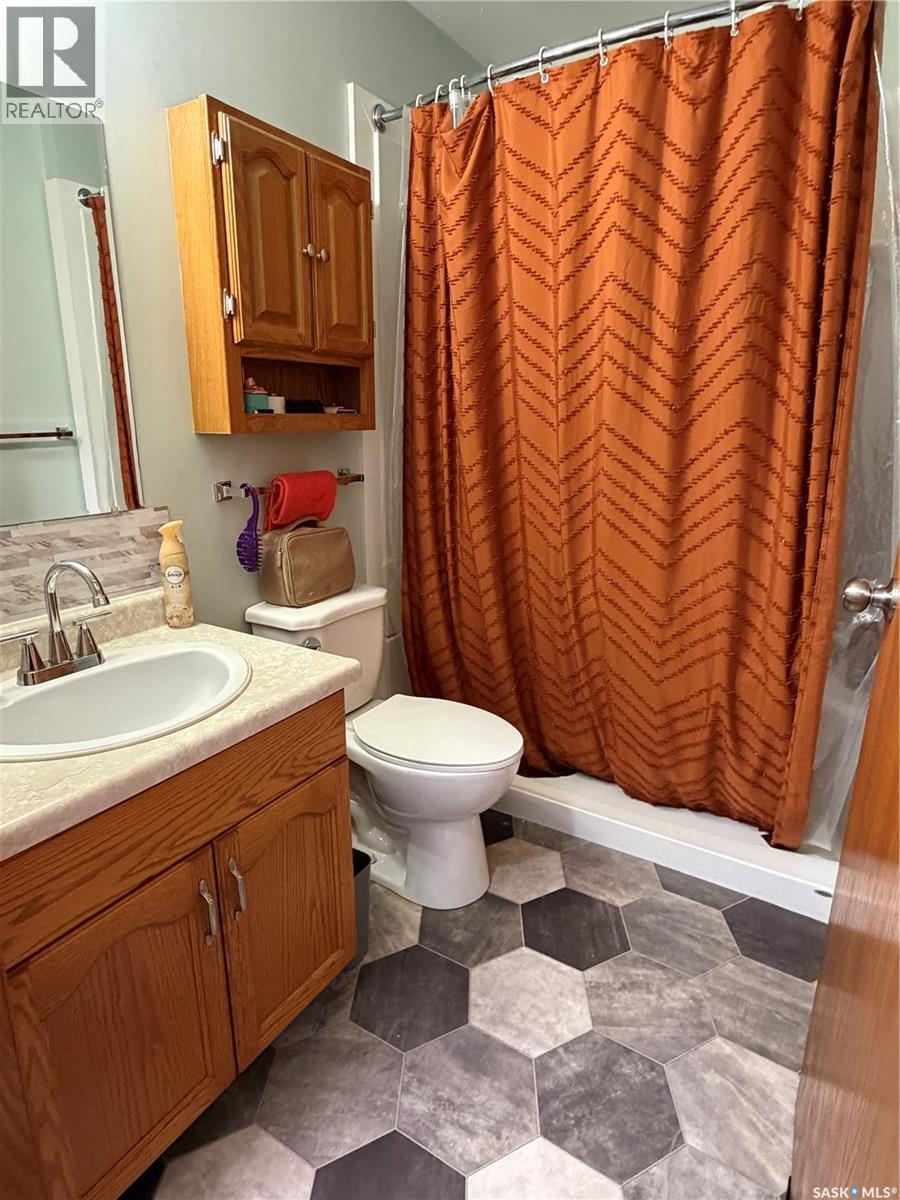 B 1307 98th Street, Tisdale, Saskatchewan  S0E 1T0 - Photo 18 - SK033140