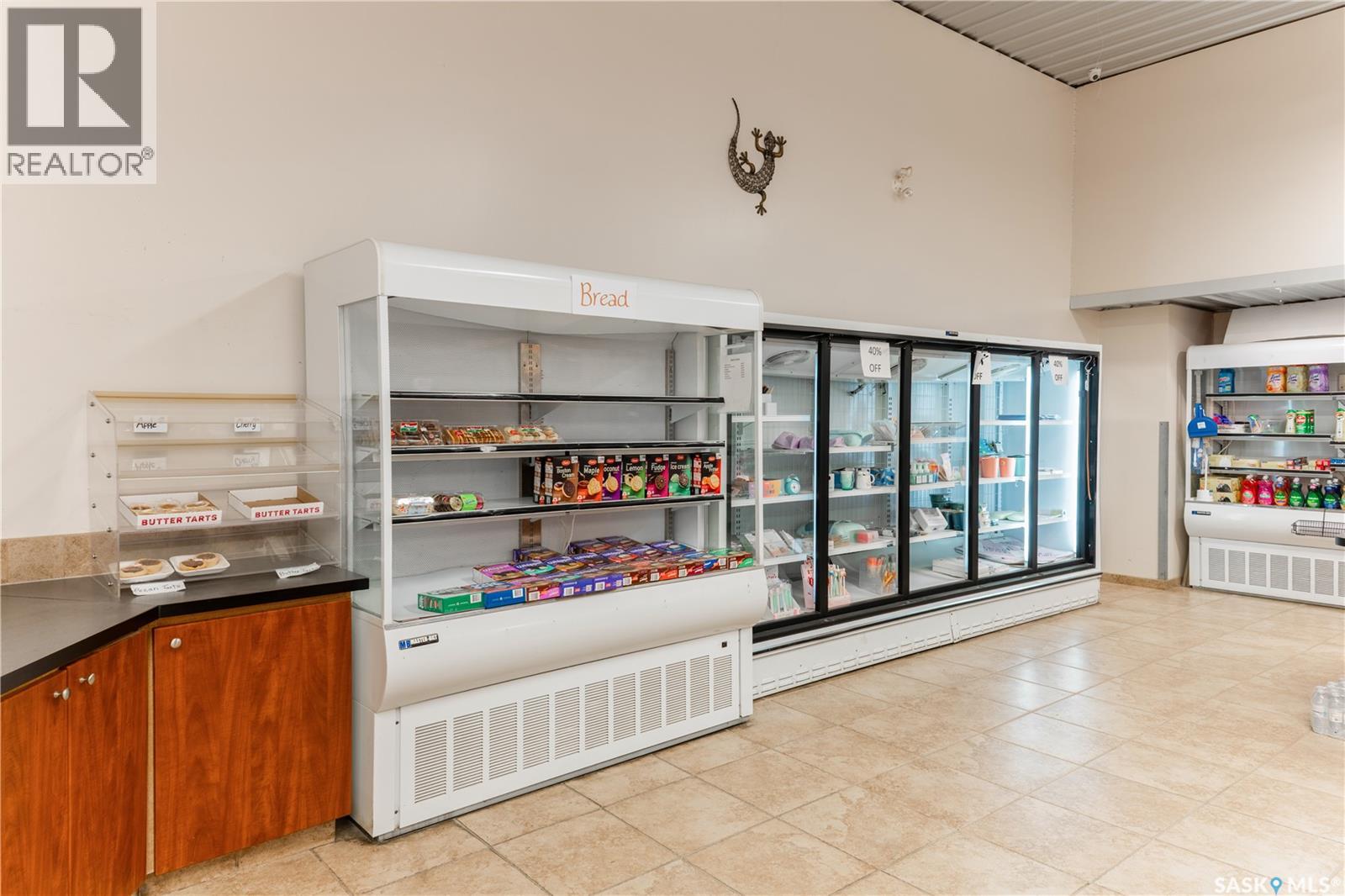 401 Centre Street, Regina Beach, Saskatchewan  S0G 4C0 - Photo 14 - SK032918