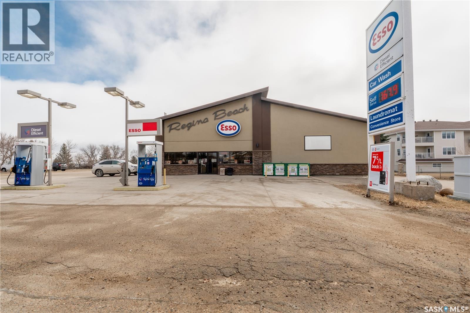 401 Centre Street, Regina Beach, Saskatchewan  S0G 4C0 - Photo 7 - SK032918