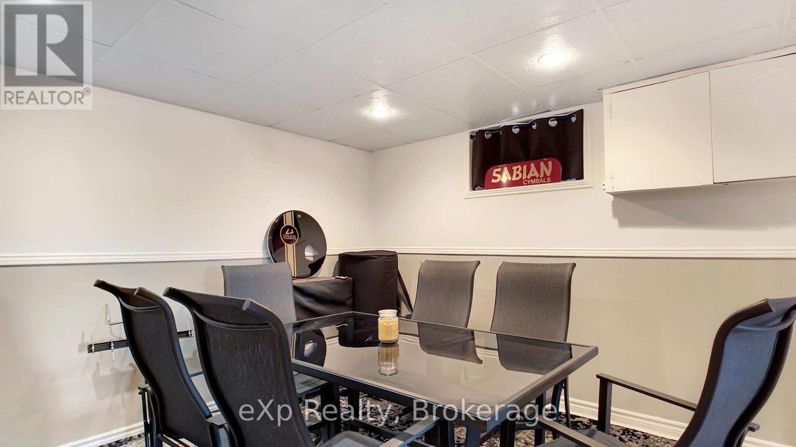 408 Mcnab Street, Brockton, Ontario  N0G 2V0 - Photo 23 - X12853216