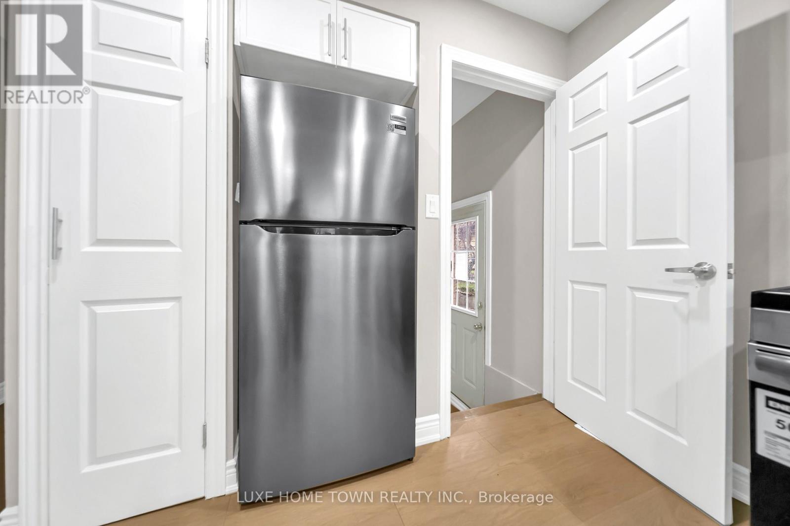 46 Elmwood Avenue, Cambridge, Ontario  N1R 4Y2 - Photo 25 - X13008336