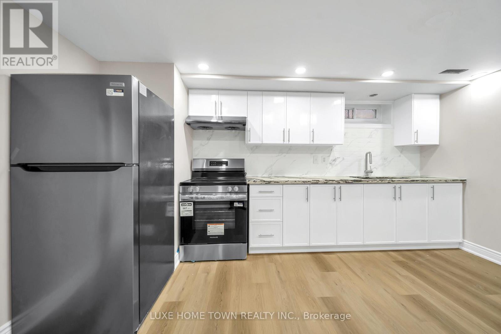 46 Elmwood Avenue, Cambridge, Ontario  N1R 4Y2 - Photo 31 - X13008336