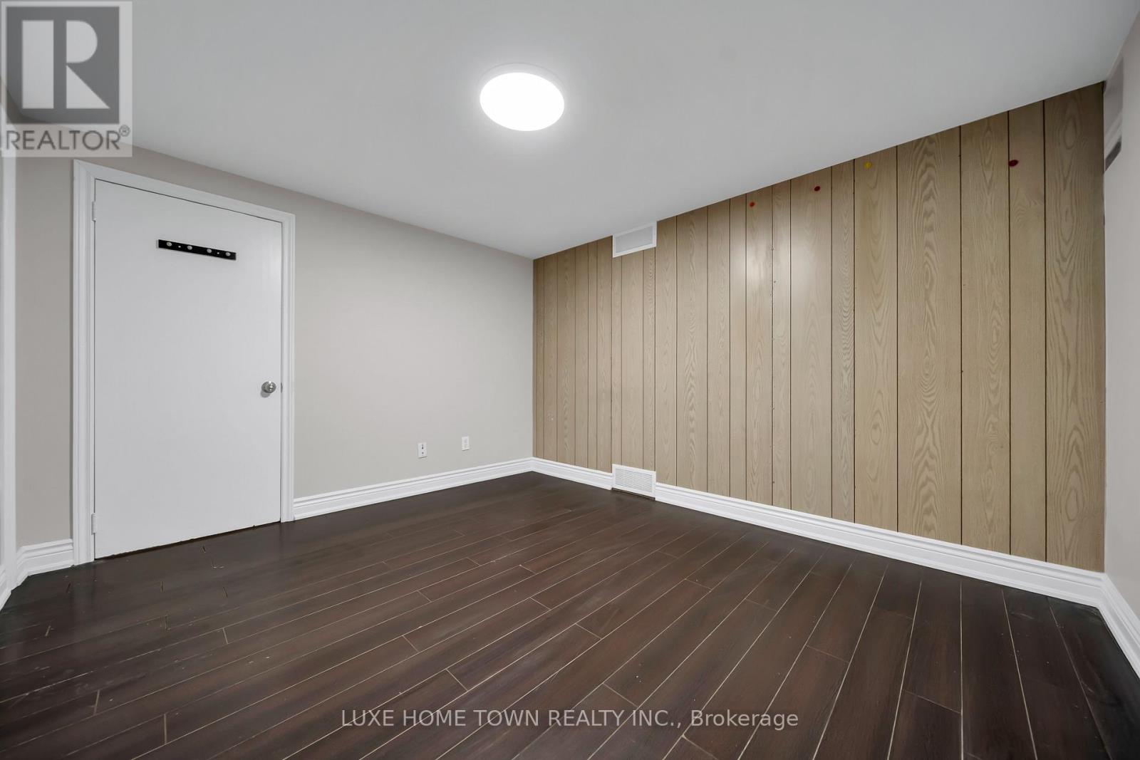 46 Elmwood Avenue, Cambridge, Ontario  N1R 4Y2 - Photo 33 - X13008336