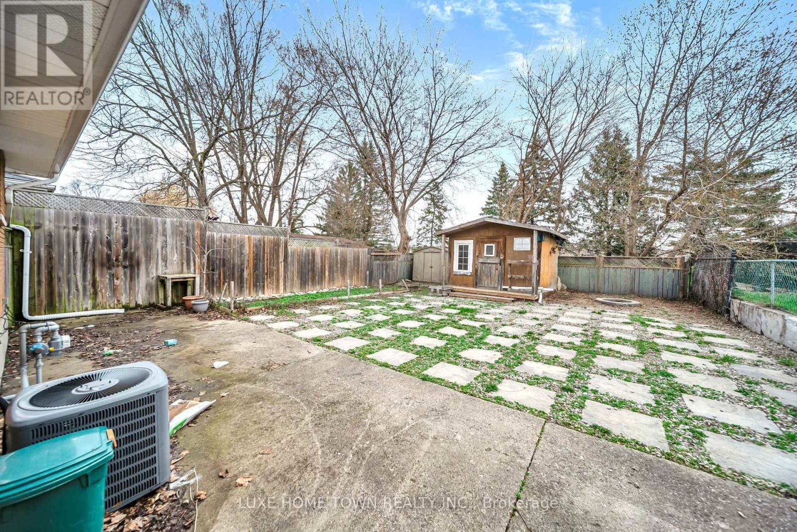 46 Elmwood Avenue, Cambridge, Ontario  N1R 4Y2 - Photo 40 - X13008336