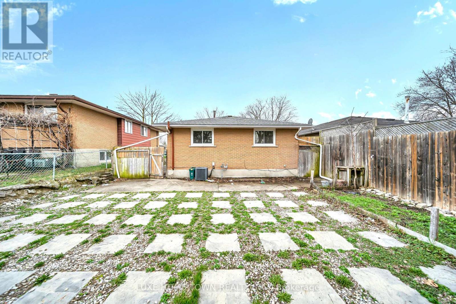 46 Elmwood Avenue, Cambridge, Ontario  N1R 4Y2 - Photo 41 - X13008336