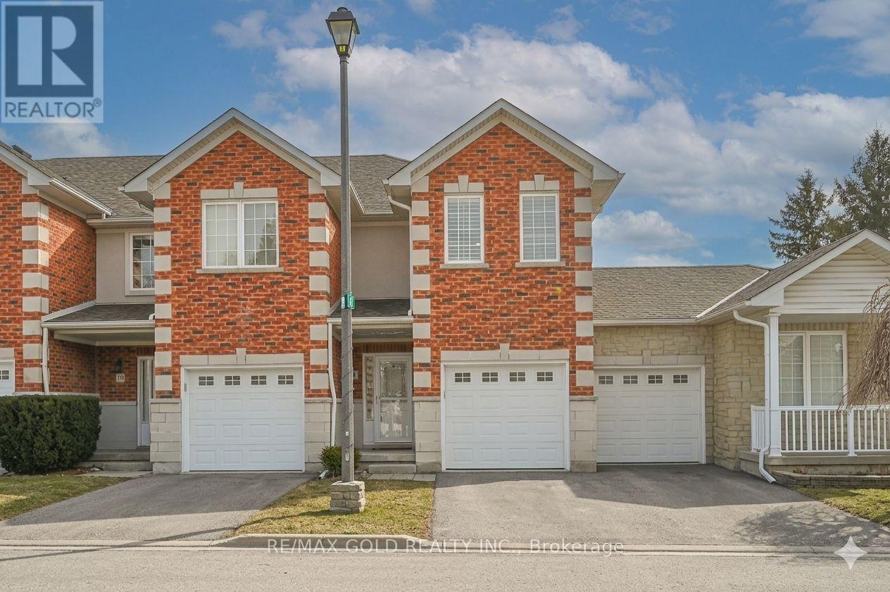 9 - 81 VALRIDGE DRIVE, Hamilton, Ontario