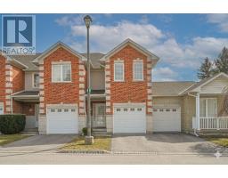 9 - 81 VALRIDGE DRIVE, Hamilton, Ontario