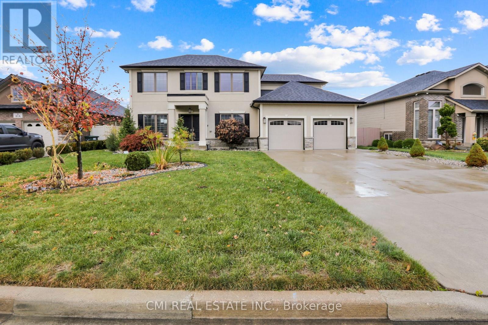 212 JASMINE DRIVE, Lakeshore, Ontario