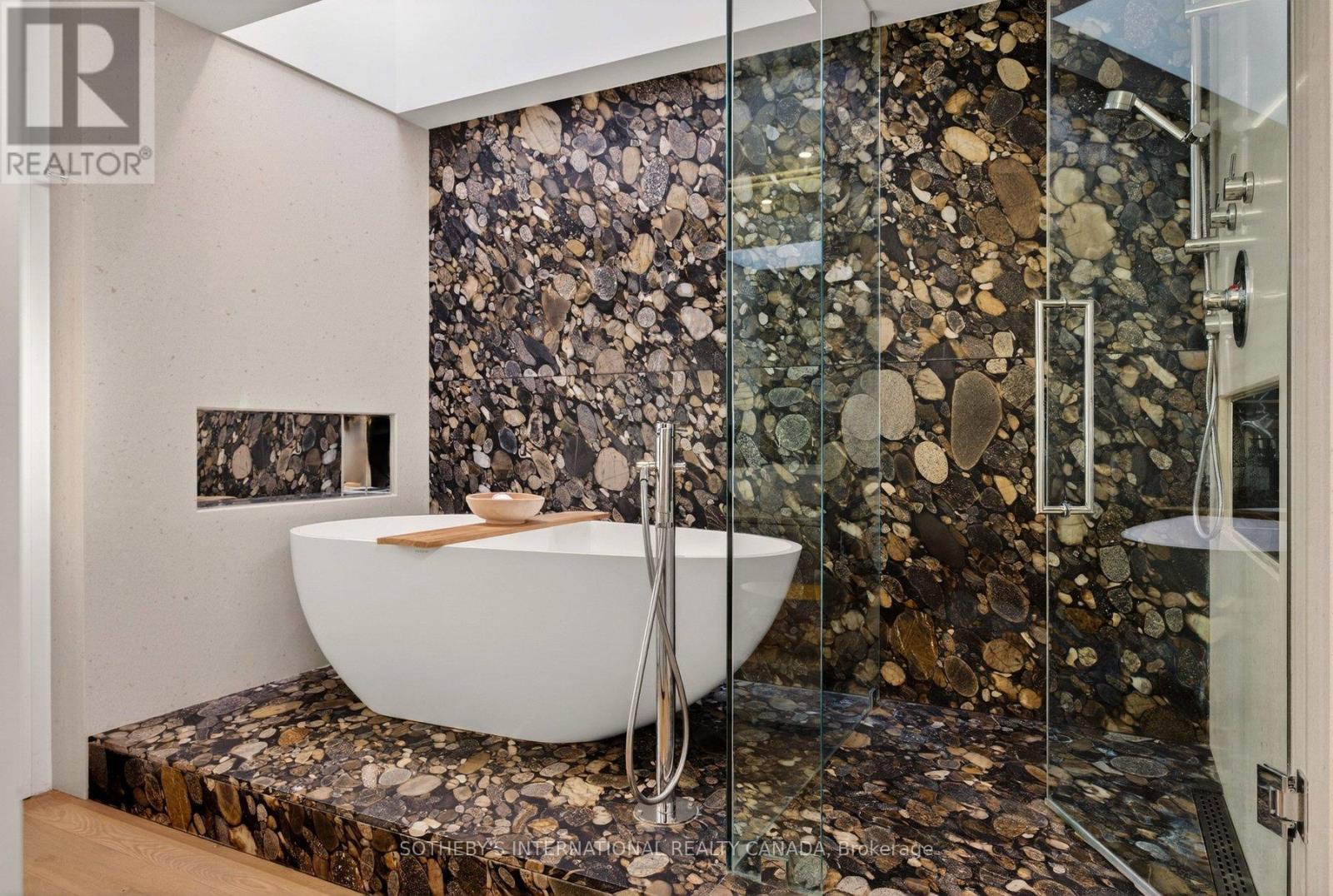 105 Marsdale Drive, St. Catharines, Ontario  L2T 3T3 - Photo 26 - X13008442