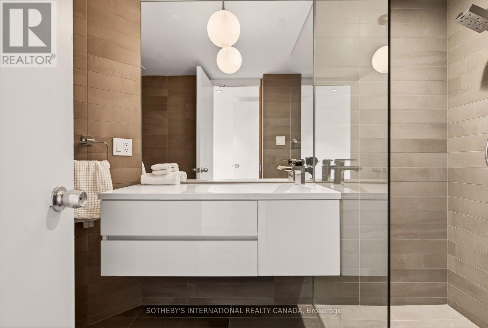 105 Marsdale Drive, St. Catharines, Ontario  L2T 3T3 - Photo 36 - X13008442