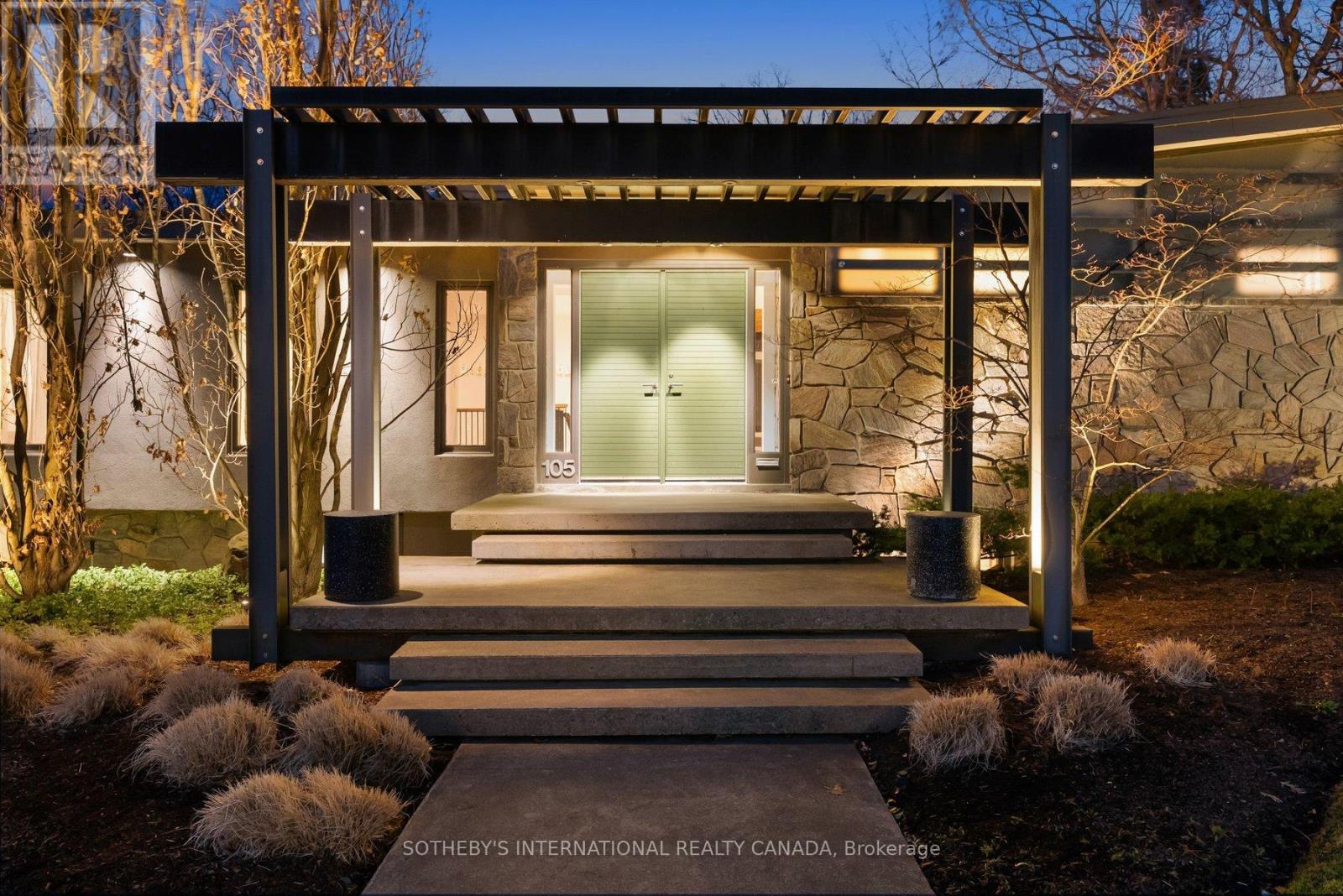 105 Marsdale Drive, St. Catharines, Ontario  L2T 3T3 - Photo 4 - X13008442