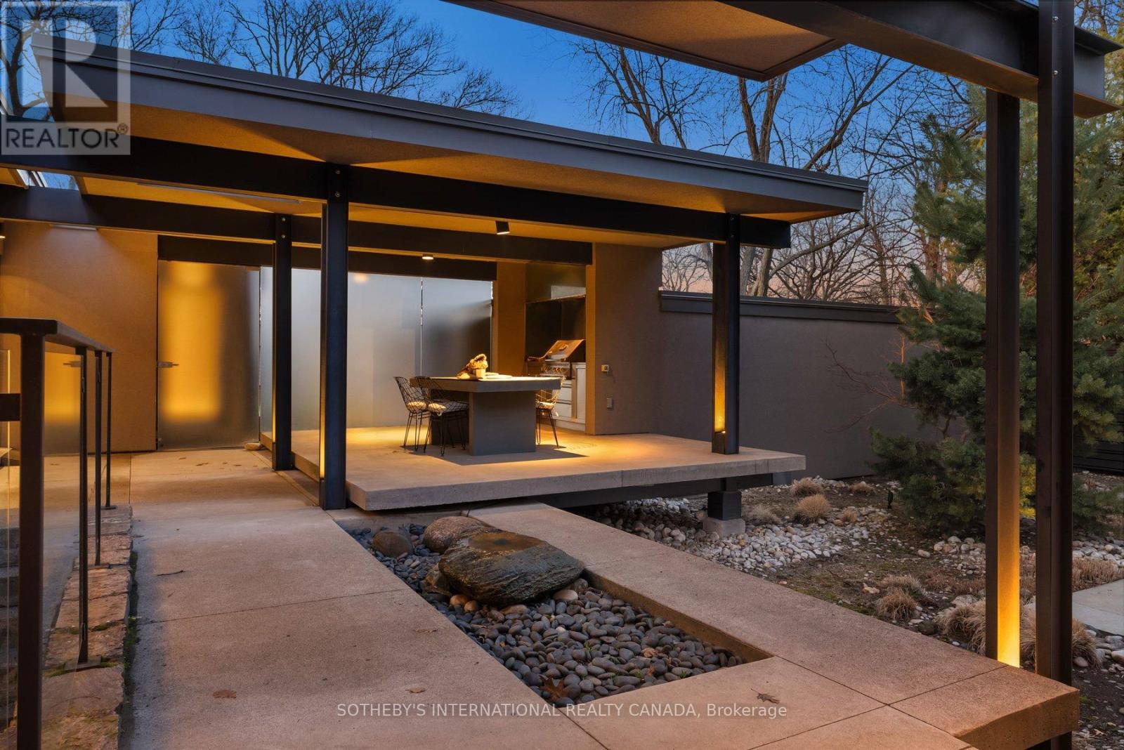 105 Marsdale Drive, St. Catharines, Ontario  L2T 3T3 - Photo 47 - X13008442