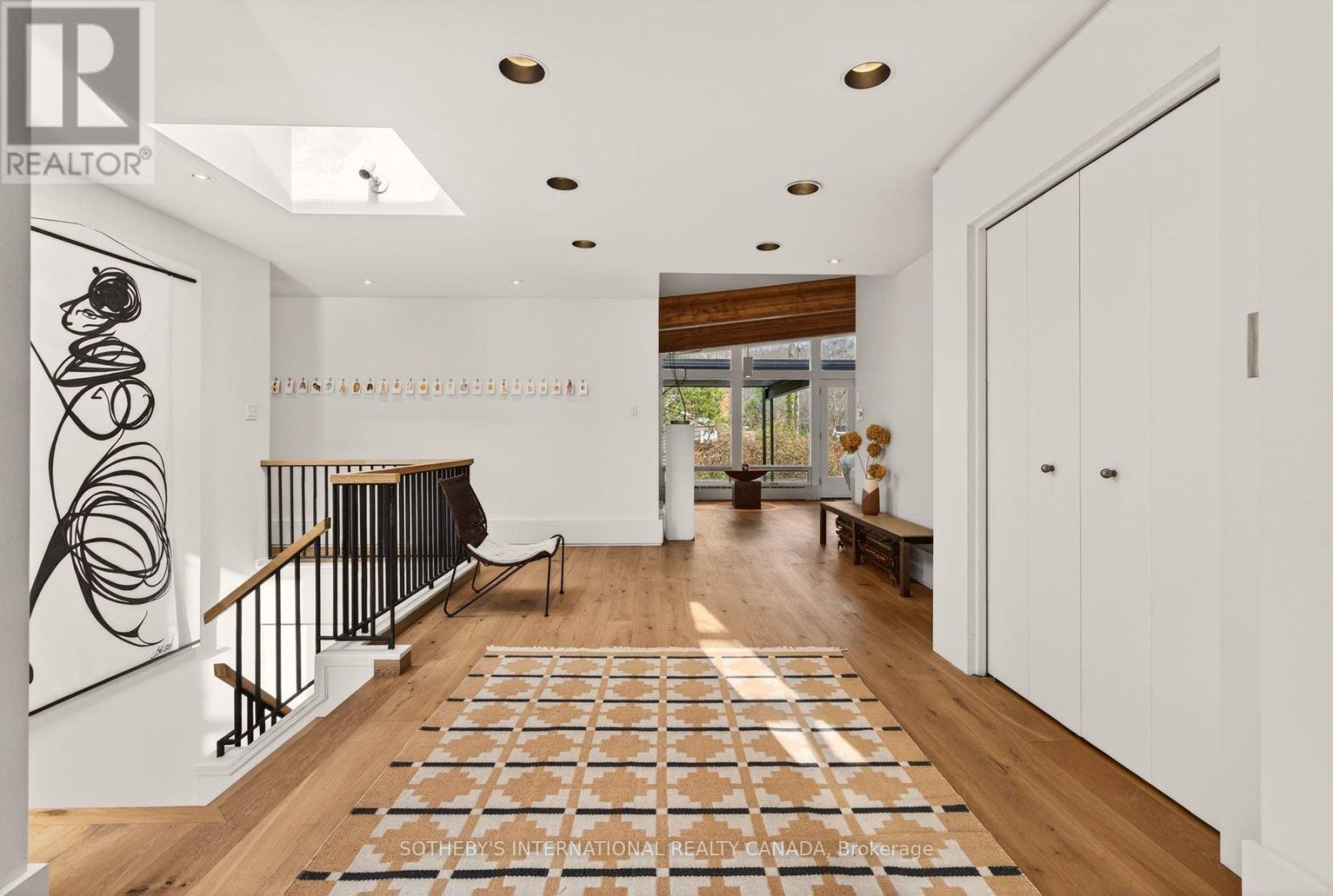 105 Marsdale Drive, St. Catharines, Ontario  L2T 3T3 - Photo 5 - X13008442