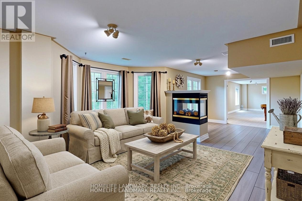 1976 Forest Valley Drive, Innisfil, Ontario  L9S 4A5 - Photo 18 - N12898324