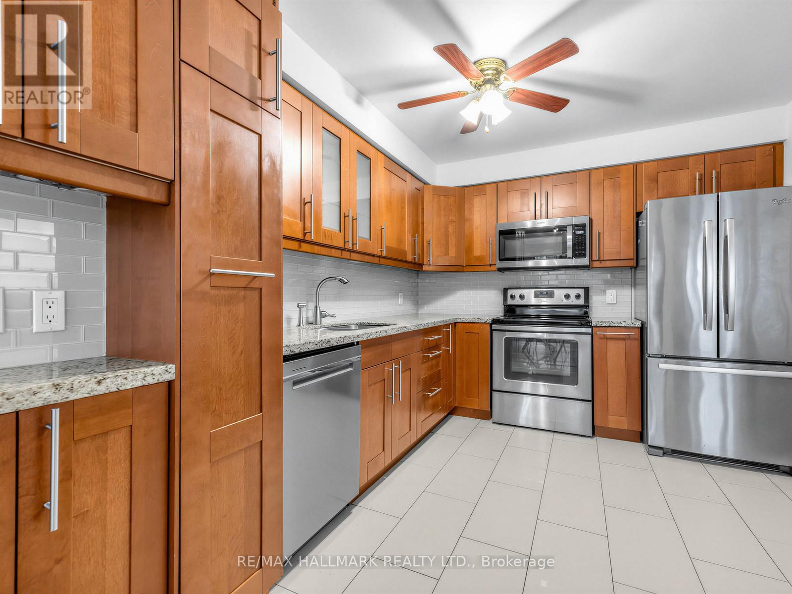 2b - 51 Northern Heights Drive, Richmond Hill, Ontario  L4B 4C9 - Photo 12 - N13007586