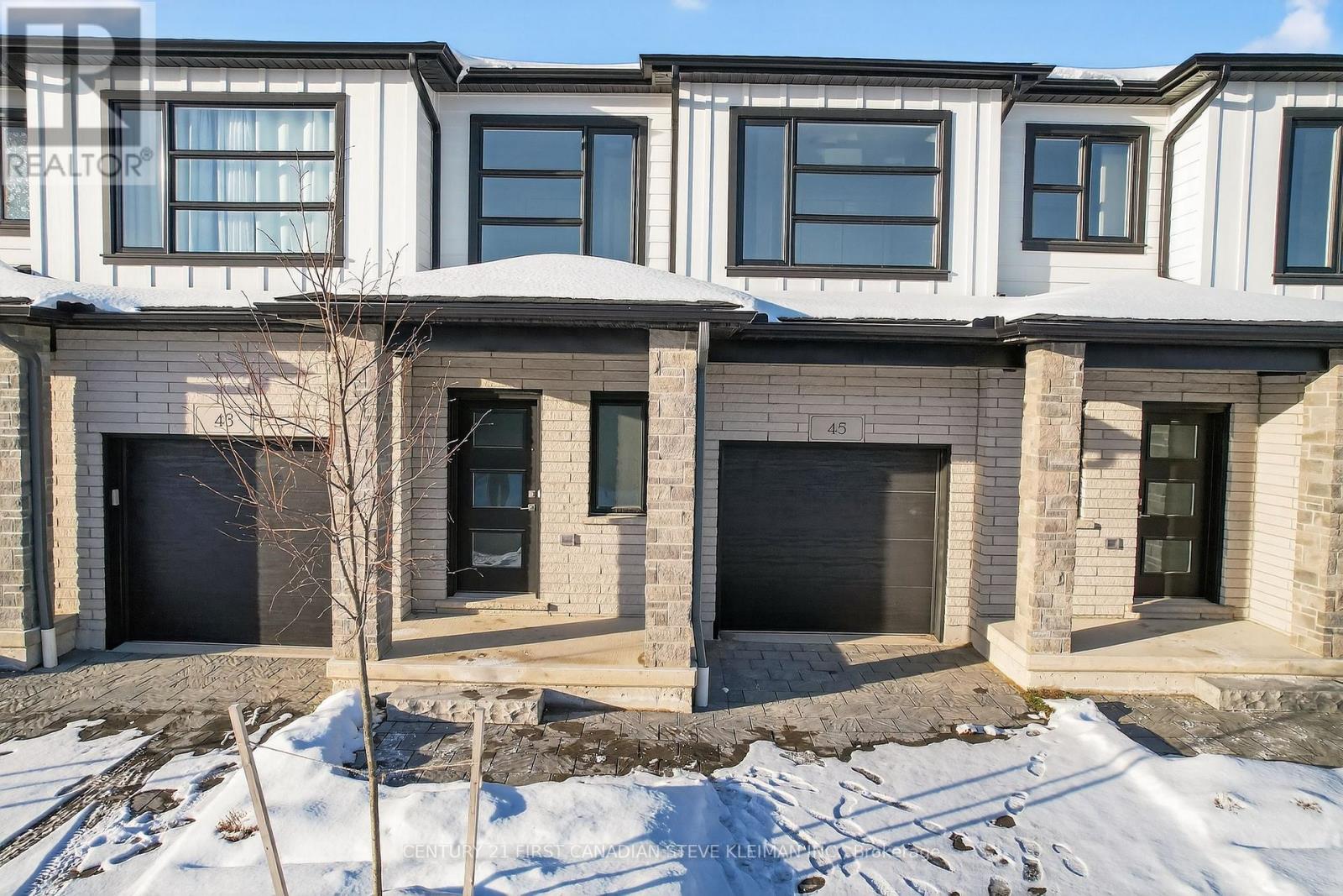 45 - 2700 Buroak Drive S, London North, Ontario  N6G 5B6 - Photo 1 - X12773192