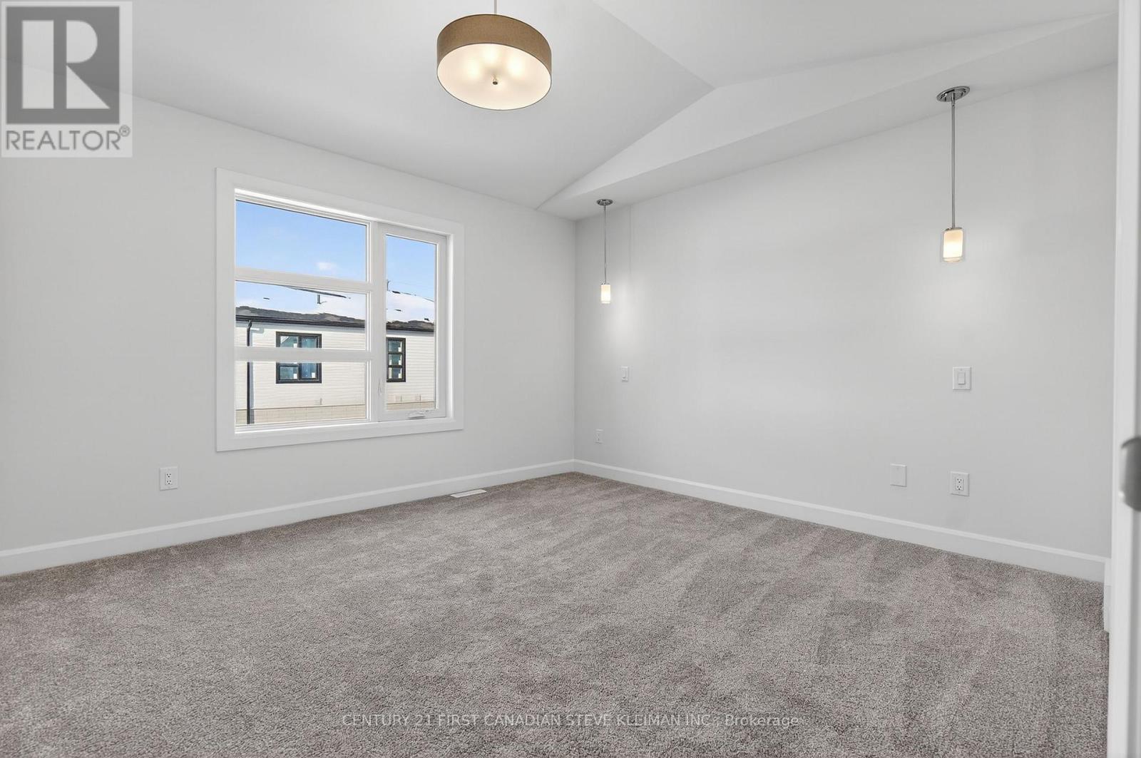 Photo 29 of 50 for 45 - 2700 Buroak Drive S