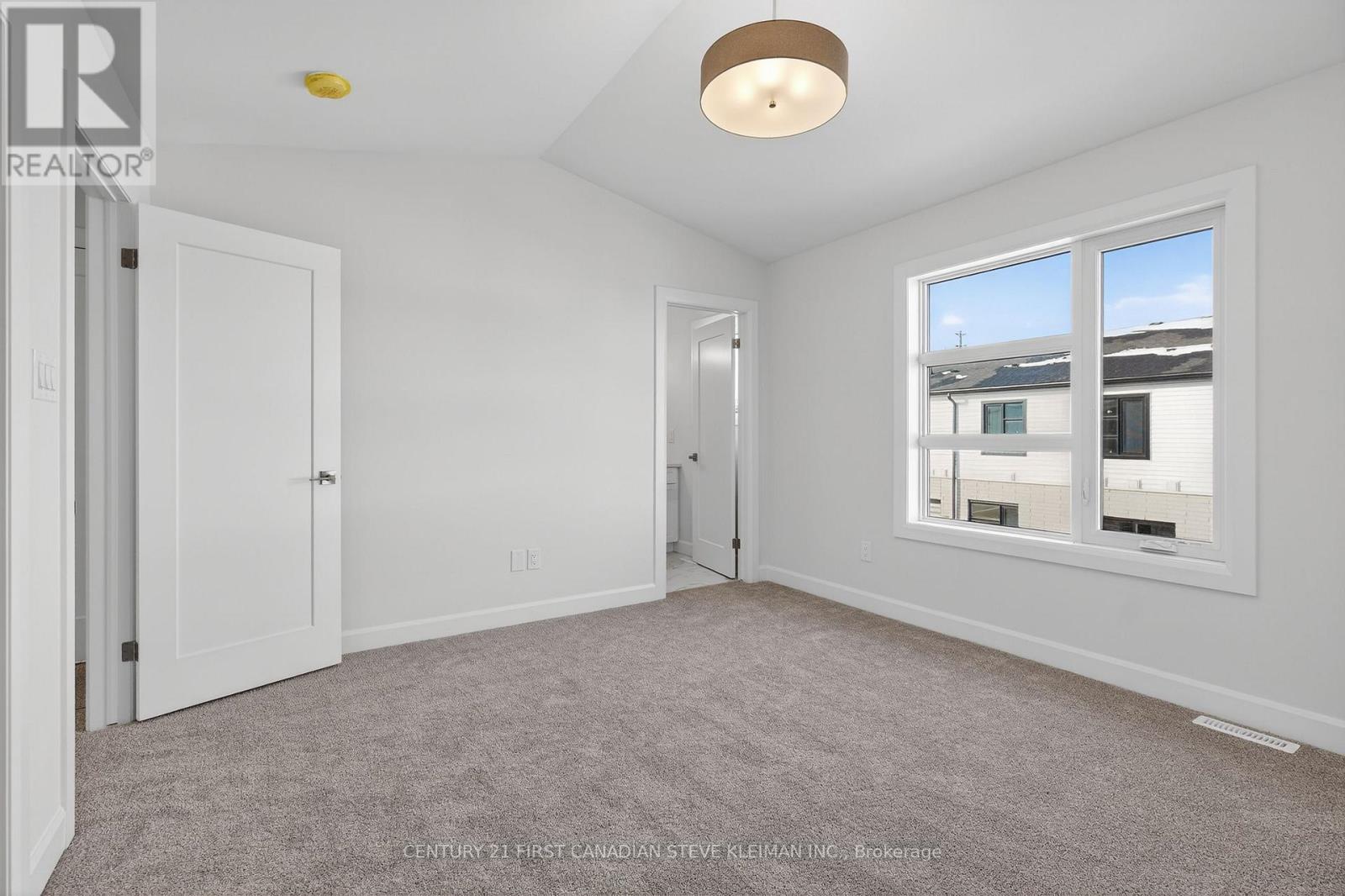 45 - 2700 Buroak Drive S, London North, Ontario  N6G 5B6 - Photo 32 - X12773192