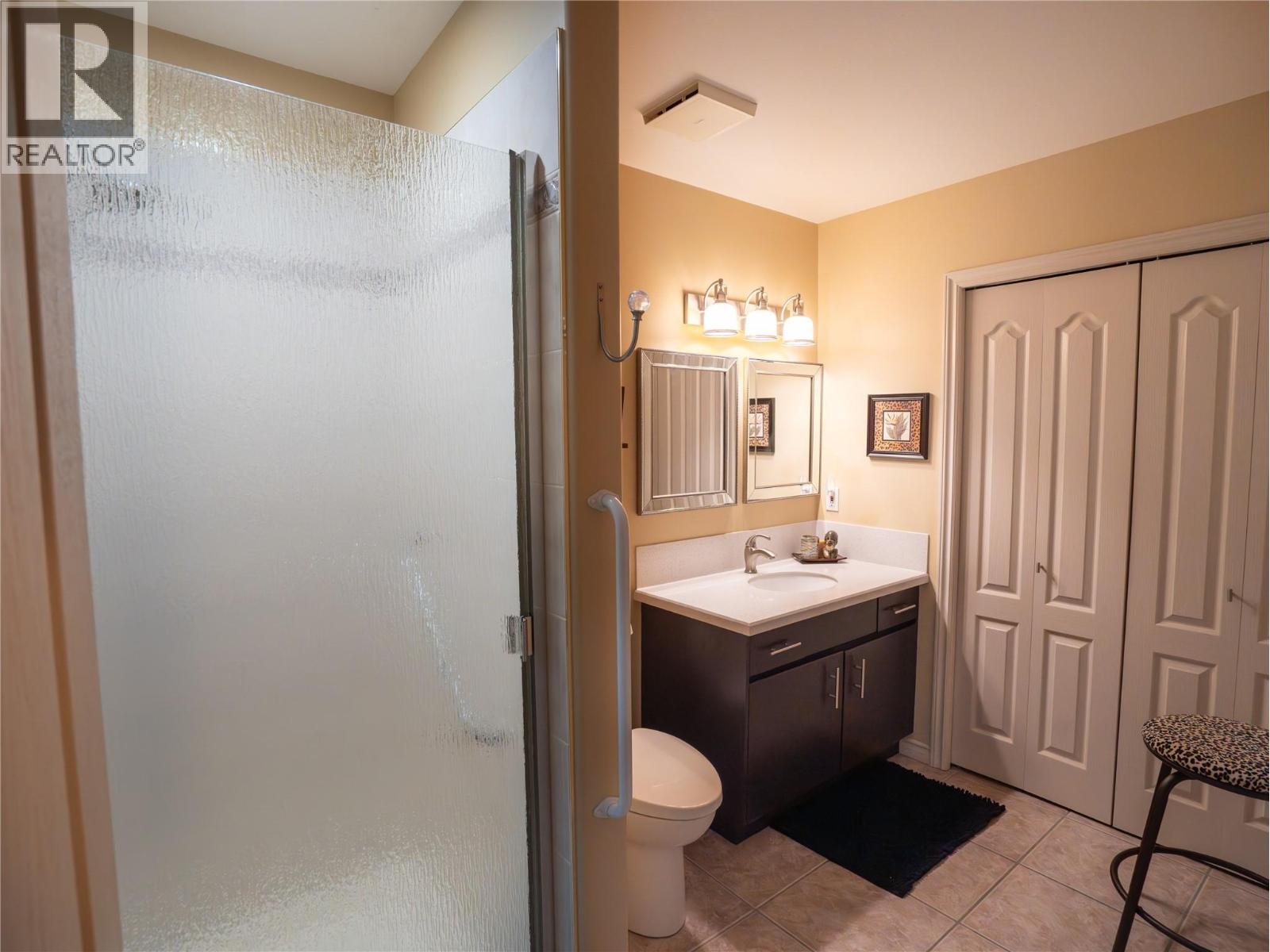 12300 Pinehurst Place Unit# 8, Osoyoos, British Columbia  V0H 1V4 - Photo 19 - 10383618