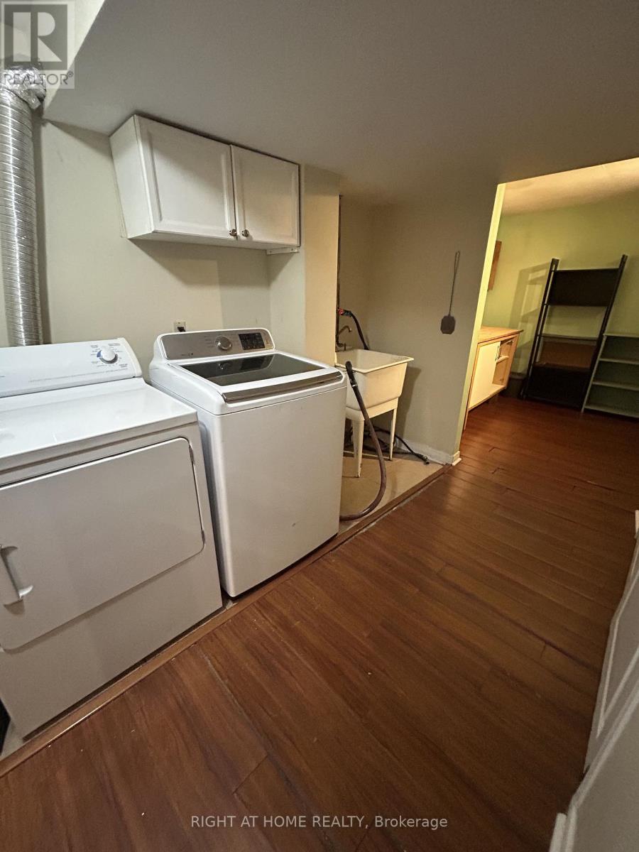 4338 Meadowvale Lane, Ottawa, Ontario  K1B 5A2 - Photo 18 - X12895238