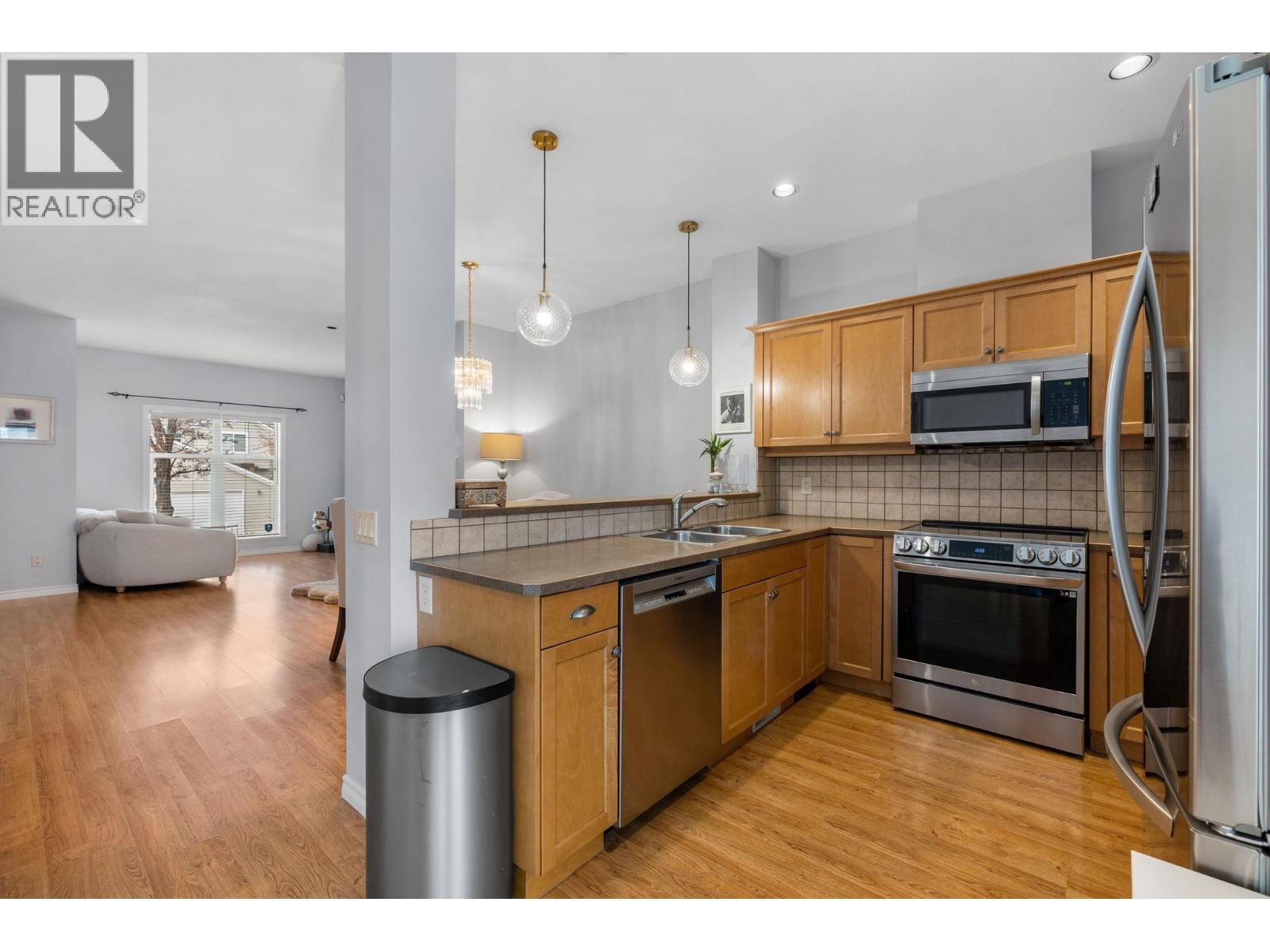 380 Providence Avenue Unit# 6, Kelowna, British Columbia  V1W 4Z6 - Photo 10 - 10383210