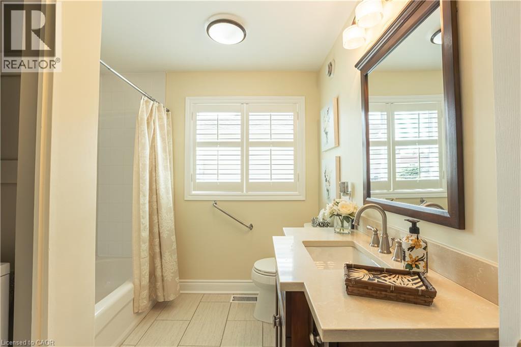 120 Glenariff Drive, Flamborough, Ontario  L8B 1A5 - Photo 21 - 40820666